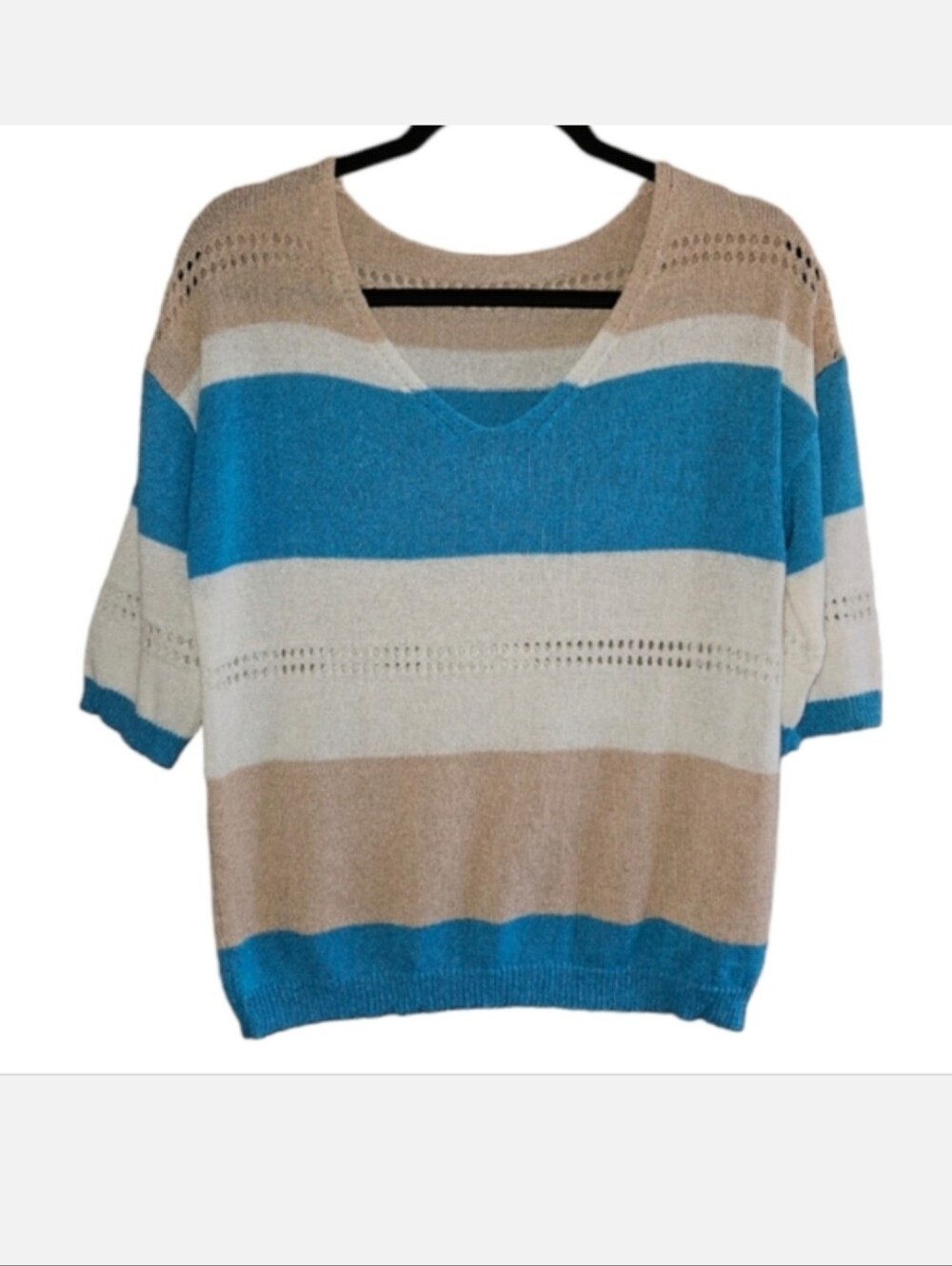 Sweater Top Short Sleeve Knit Top Women's Size Small Tan White Blue Blouse
